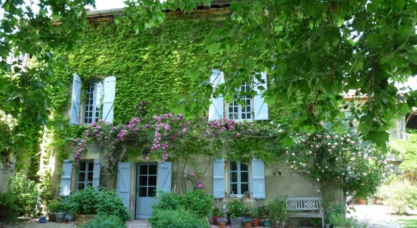 Chambres d'hôtes Les Pesques - Image 1
