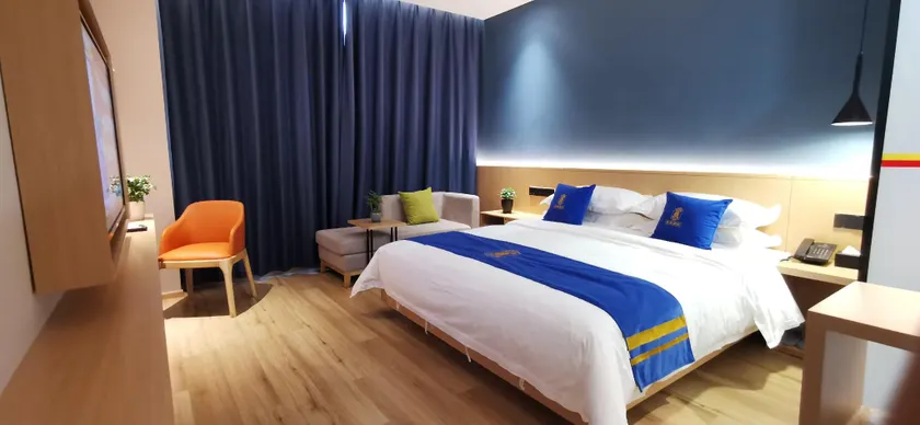Super 8 Selected Hotel (Anyang Vocational Nursing College New No.1 Middle School Branch) - Image 1