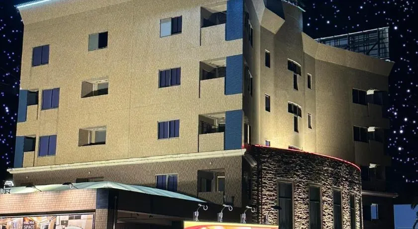 ホテルk2 - Image 1