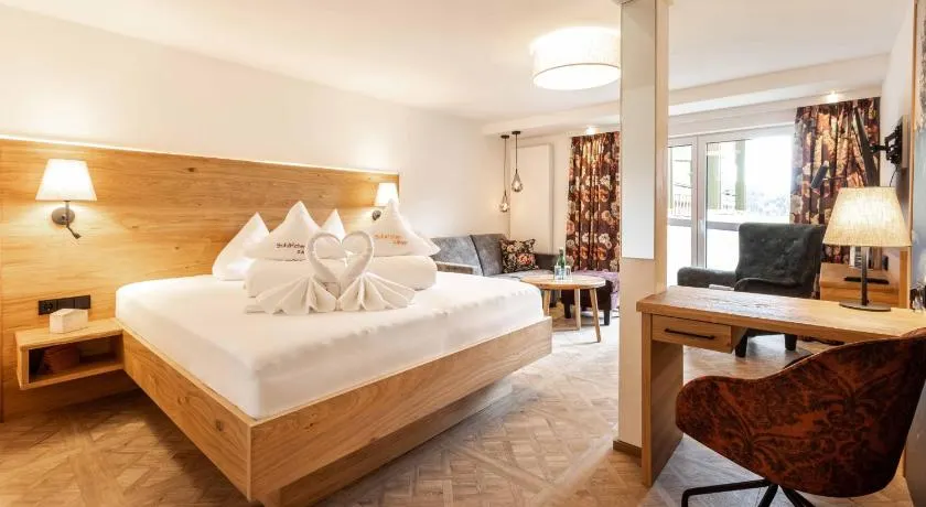 Alpenhotel DAS KÜREN - Image 1