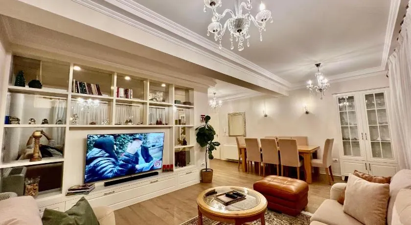 TOP House Tirana - Image 1