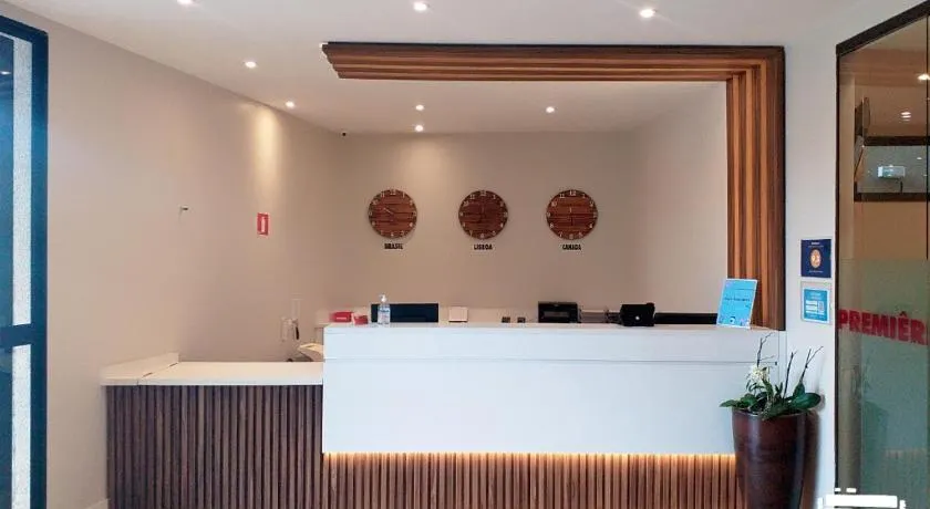 Jandira Premiêr Hotel - Image 1