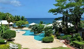 Tropikist Beach Hotel and Resort - Image 1