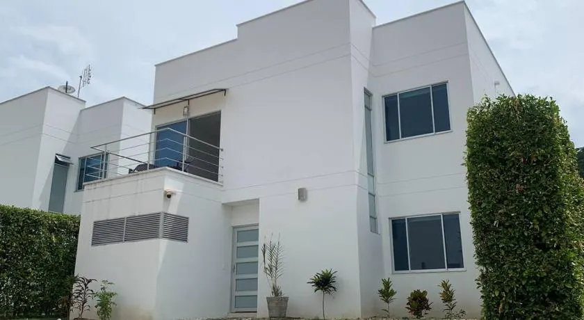 Condo Apulo - Hermosa casa - Jacuzzi y Piscina privados - WiFi - Image 1