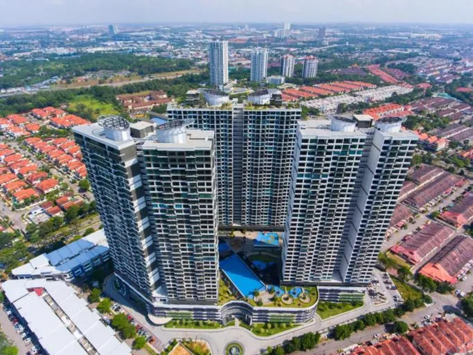 Molek Regency by Stayrene  - Image 1