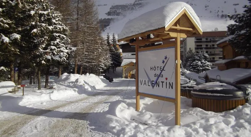 Hôtel Valentin pied des pistes - Image 1