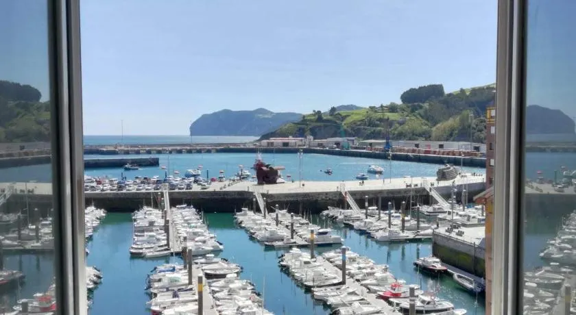 Precioso loft en Bermeo con vistas al mar - Image 1