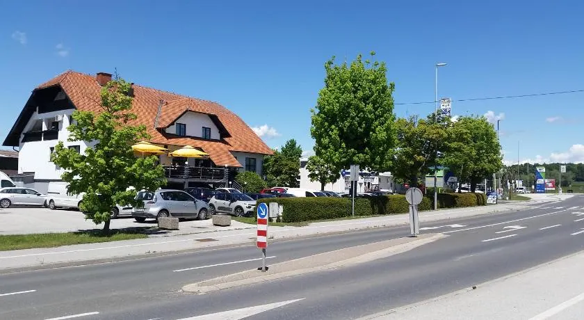 Gostišče Prosnik - Image 1