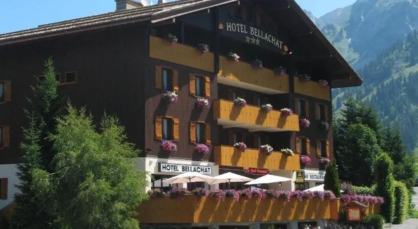 Hôtel Bellachat - Image 1