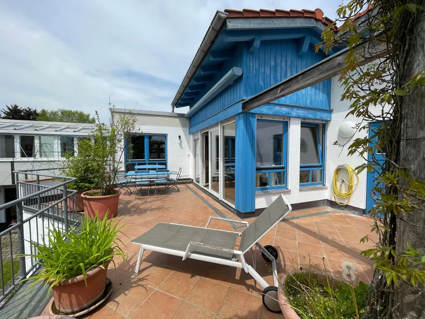 Relaxing 140m2 Holiday Home South of Munich - 25 Min to Center - Fully Equipped - Image 1