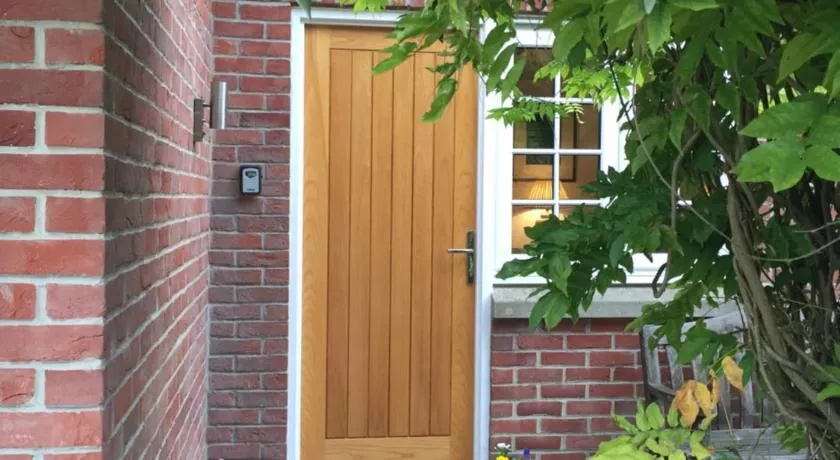 Garden Room - Image 1