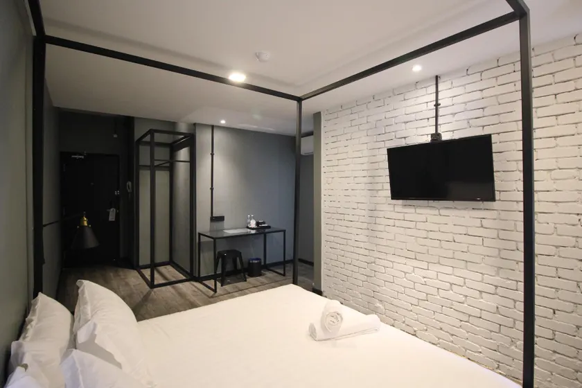 68 Boutique Hotel - Image 1