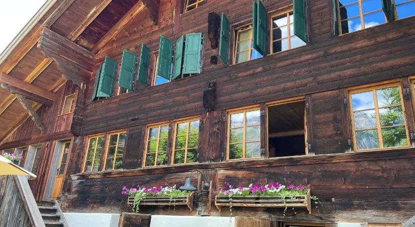 Alpen Charme - Chalet d'Hôtes et SPA - Image 1