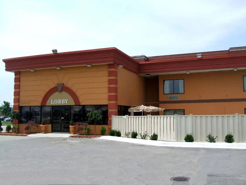 A VICTORY INN - WEST DEARBORN - Image 1