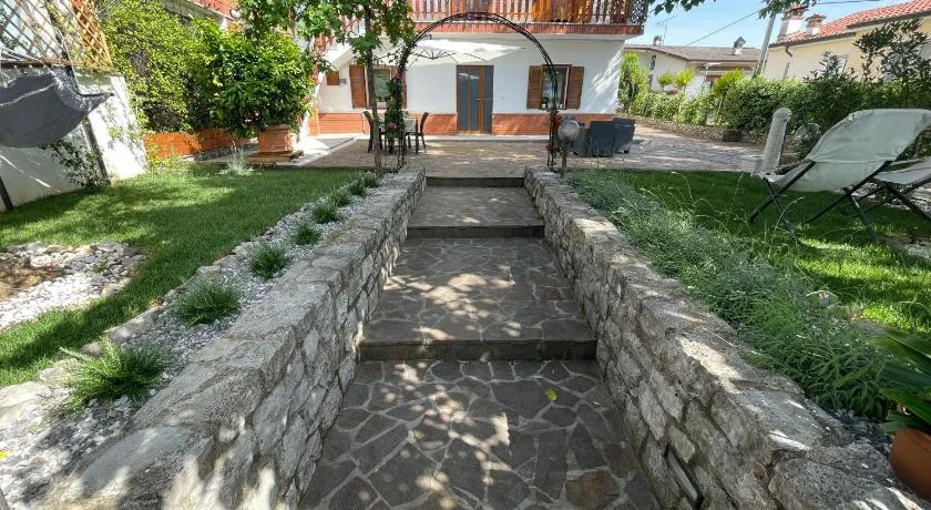 All'ombra del tiglio Bed&Breakfast - Image 1