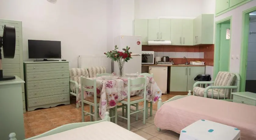 STAVROS Studio Apartment in kos town - Image 1