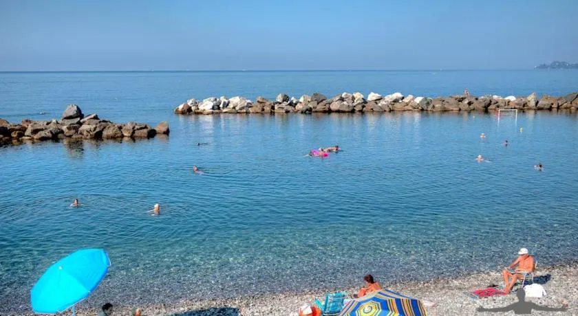 Casa Cristina, vista mare a pochi passi dalle spiagge - Image 1