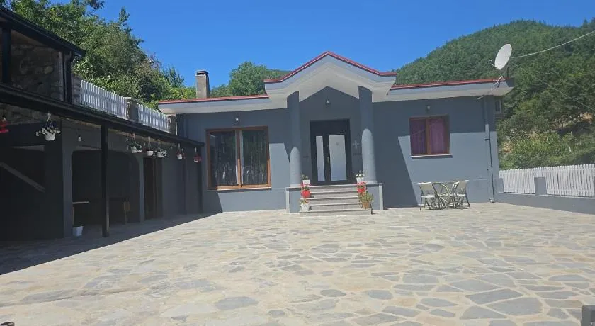 Guesthouse Te Lala - Image 1