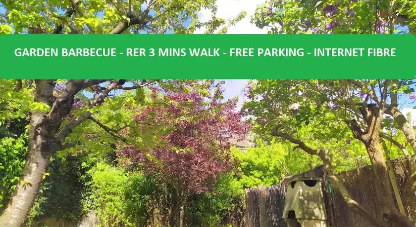 Garden house, parking, 3 mins RER, 1km Paris - Image 1