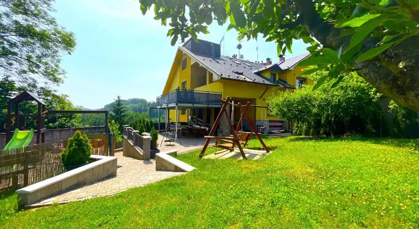 MAXOVO KRÁLOVSTVÍ - Image 1