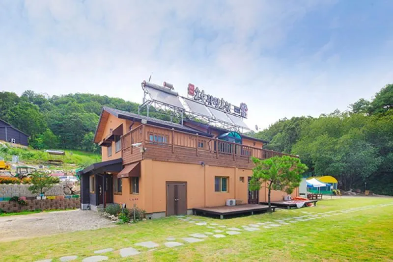 Wonju Songho Tourist Farm Pension - Image 1