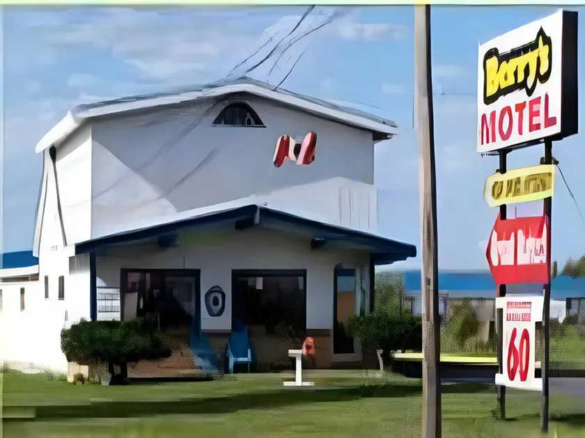 Berry's Motel - Image 1