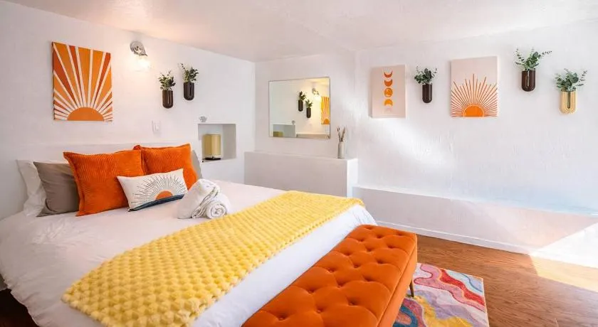 Cozy And Private Berkeley Hills Studio Suite - Image 1