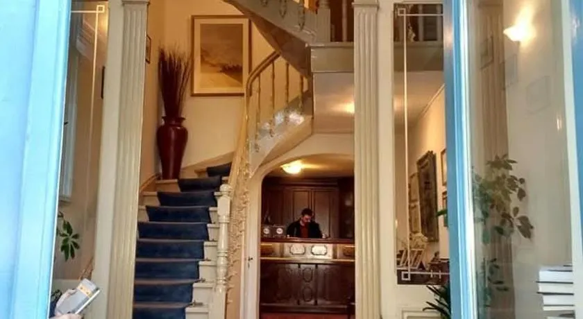 Hotel Panellinion - Image 1