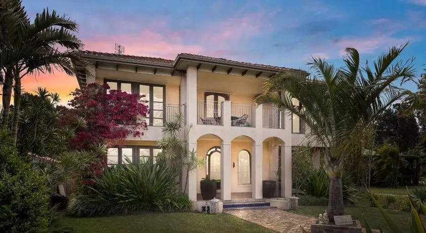 Casa Pacifica - Luxury Waterfront Villa Escape! - Image 1