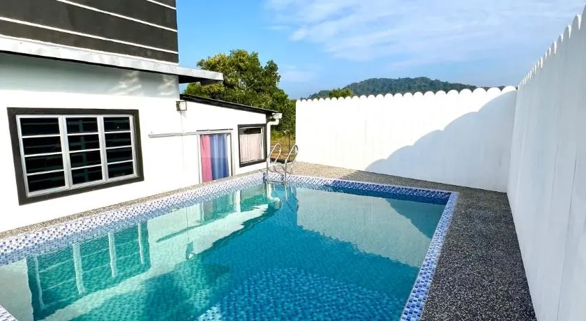 CFD HOMESTAY PB Dungun Private Pool - Image 1