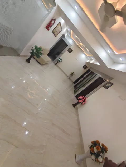 Hotel Sun Villa - Image 1