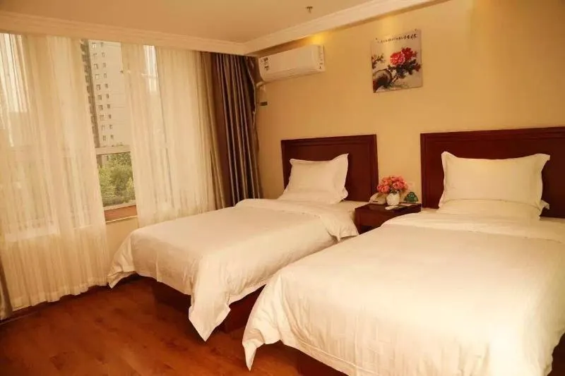 Greentree Inn Luoyang Luolong District University - Image 1