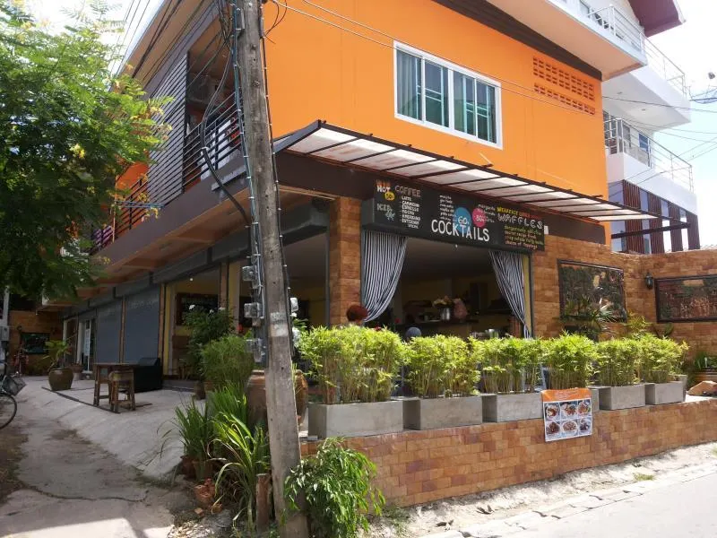 Kham Phai House - Image 1