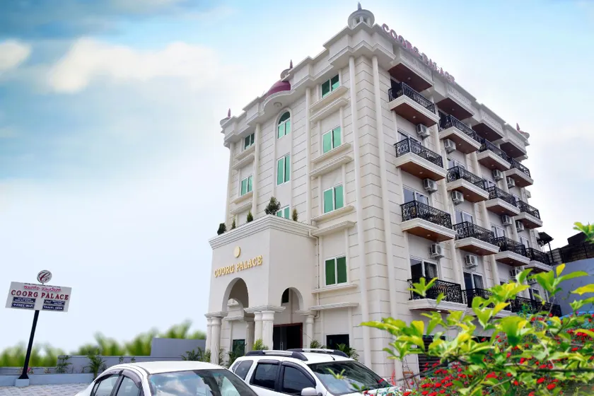 Hotel Coorg Palace - Image 1