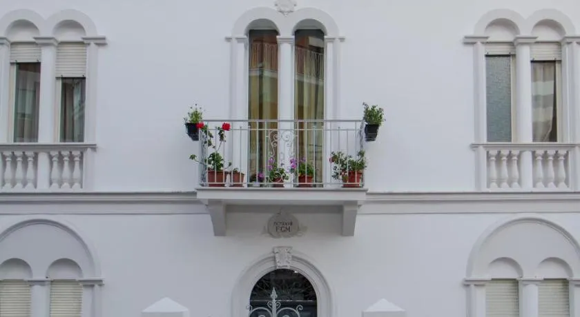 Le Bifore - Image 1