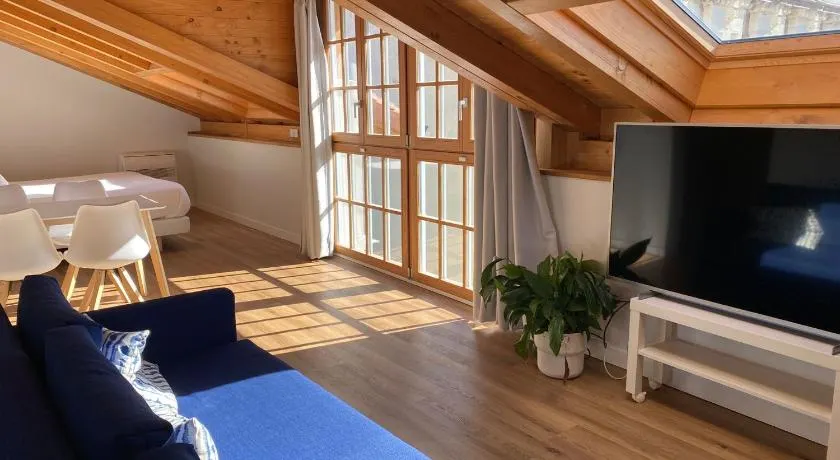 Apartamentos Mundaka Surf PLAZA - Image 1