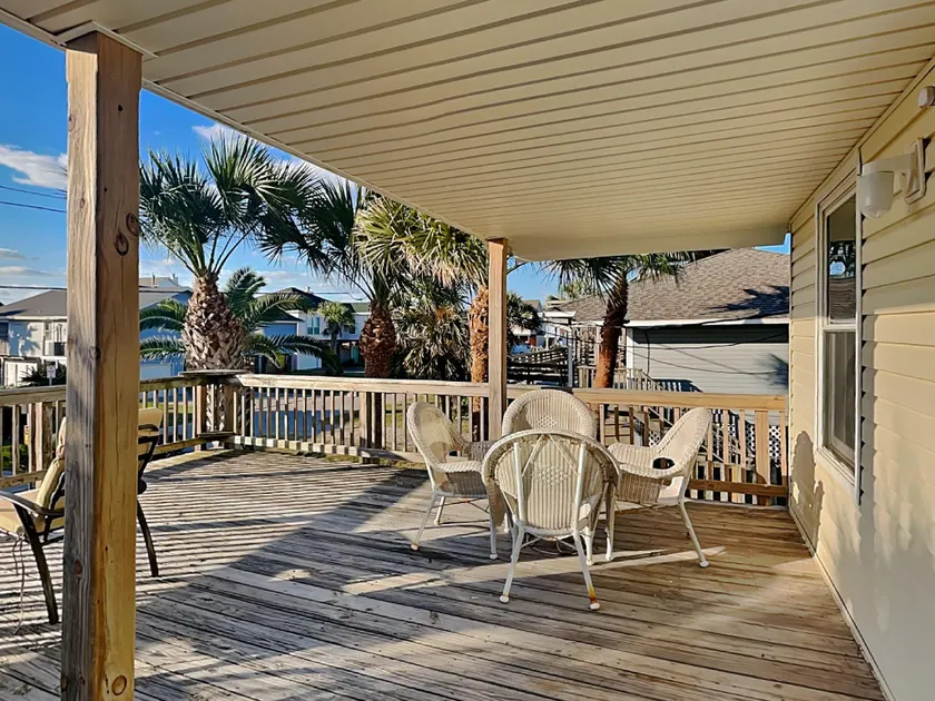 Beach Oasis - Image 1
