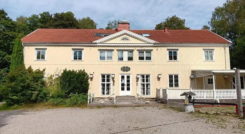 Ljungskile Turist Hotell - Image 1