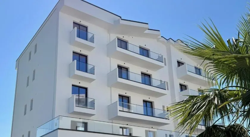 Hotel Imperial - Image 1
