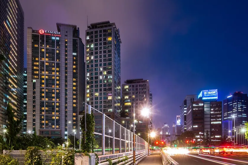 Ramada Hotel and Suites Seoul Namdaemun - Image 1
