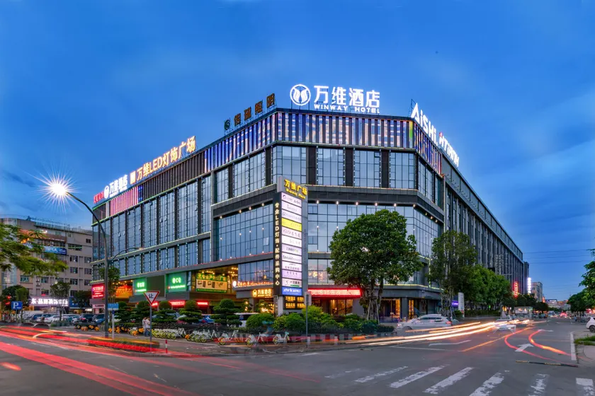 Winway Hotel - Image 1