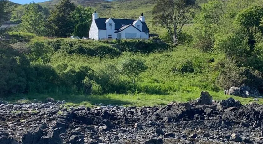 Tighnamara-Skye - Image 1
