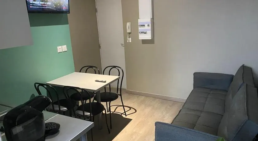Appartement 3 - Hyper centre - 1 à 4 personnes - Image 1