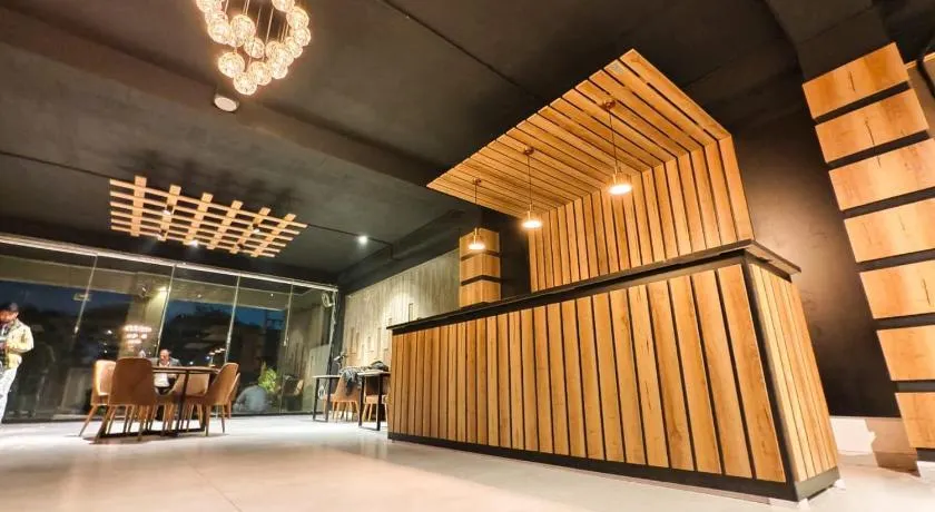 Goldtree Club - Image 1