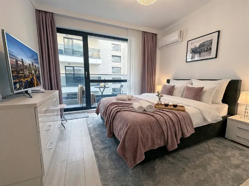 Cathedral Residence by Skyline Stays - Image 1
