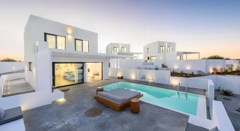 Cocoon Luxury Villas - Image 1
