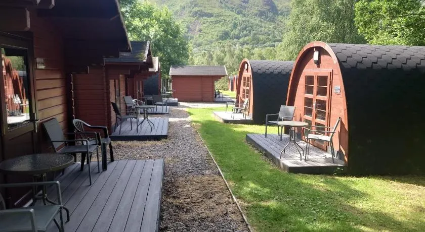 MacDonald Cabins - Image 1