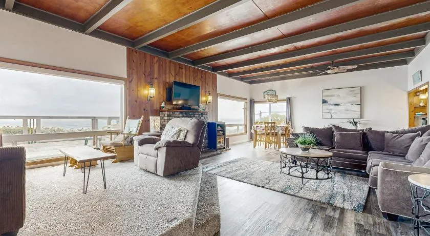 Gleneden BeachFront Getaway - Image 1