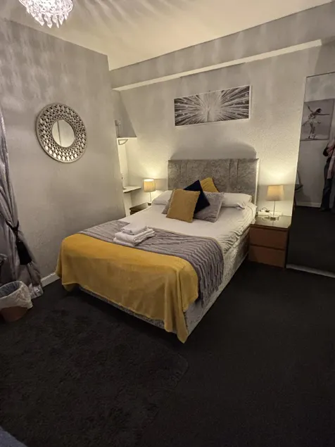 The Georgian Guesthouse - Image 1