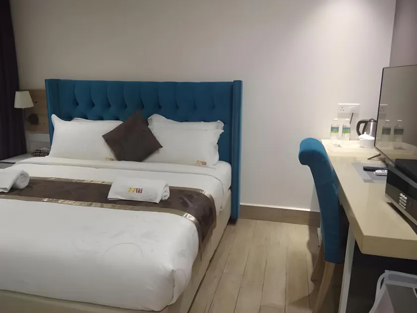 77 Boutique Hotel - Image 1